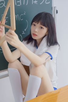 12岁可以在内里塞1支笔吗
